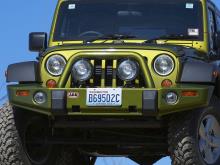 ARB Deluxe Front Bumper Bull Bar - Jeep JK Wranger and Unlimited 2007+